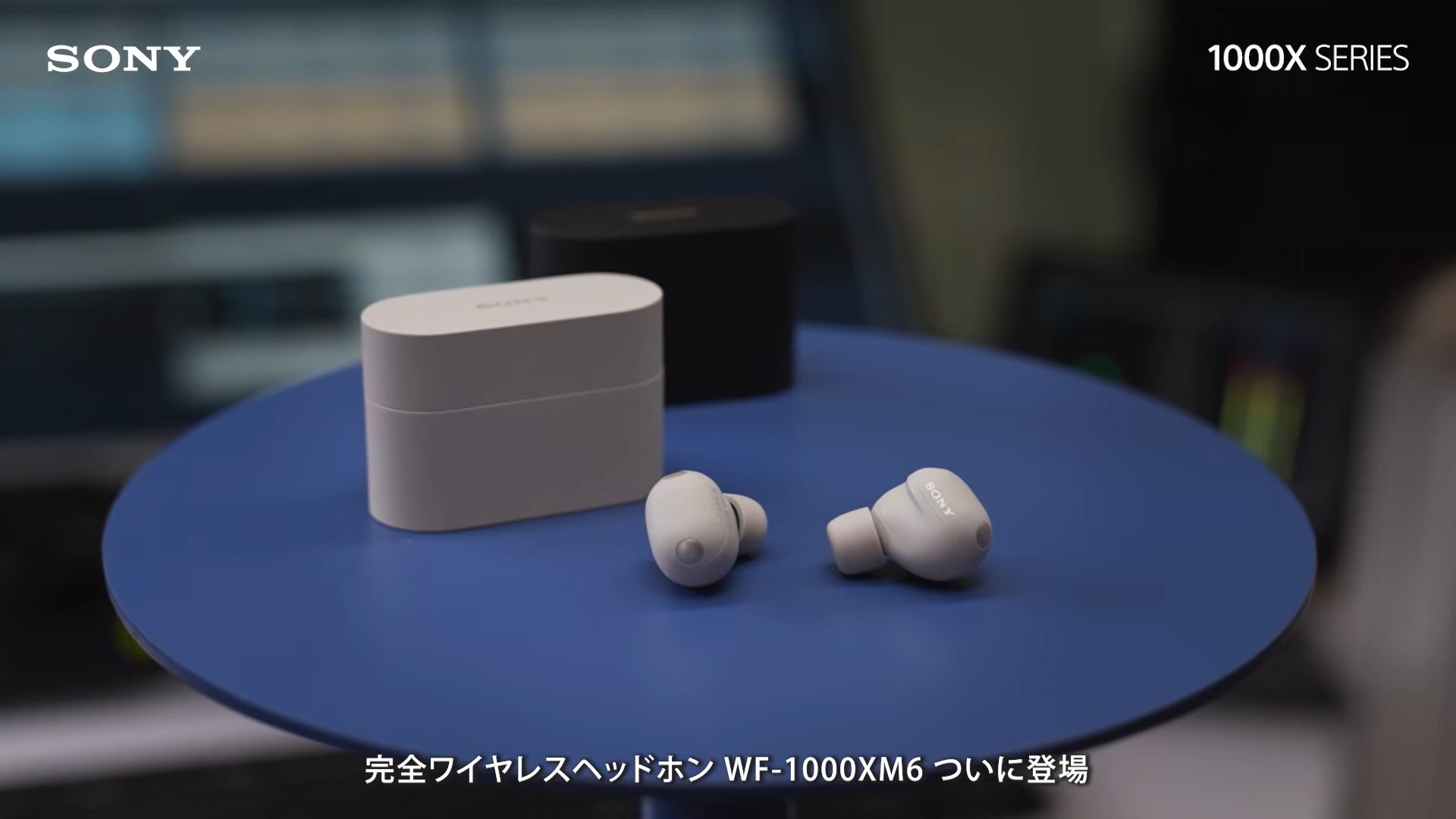 sony-wf-1000xm6-platinum-silver-case-pair-product-shot-creator