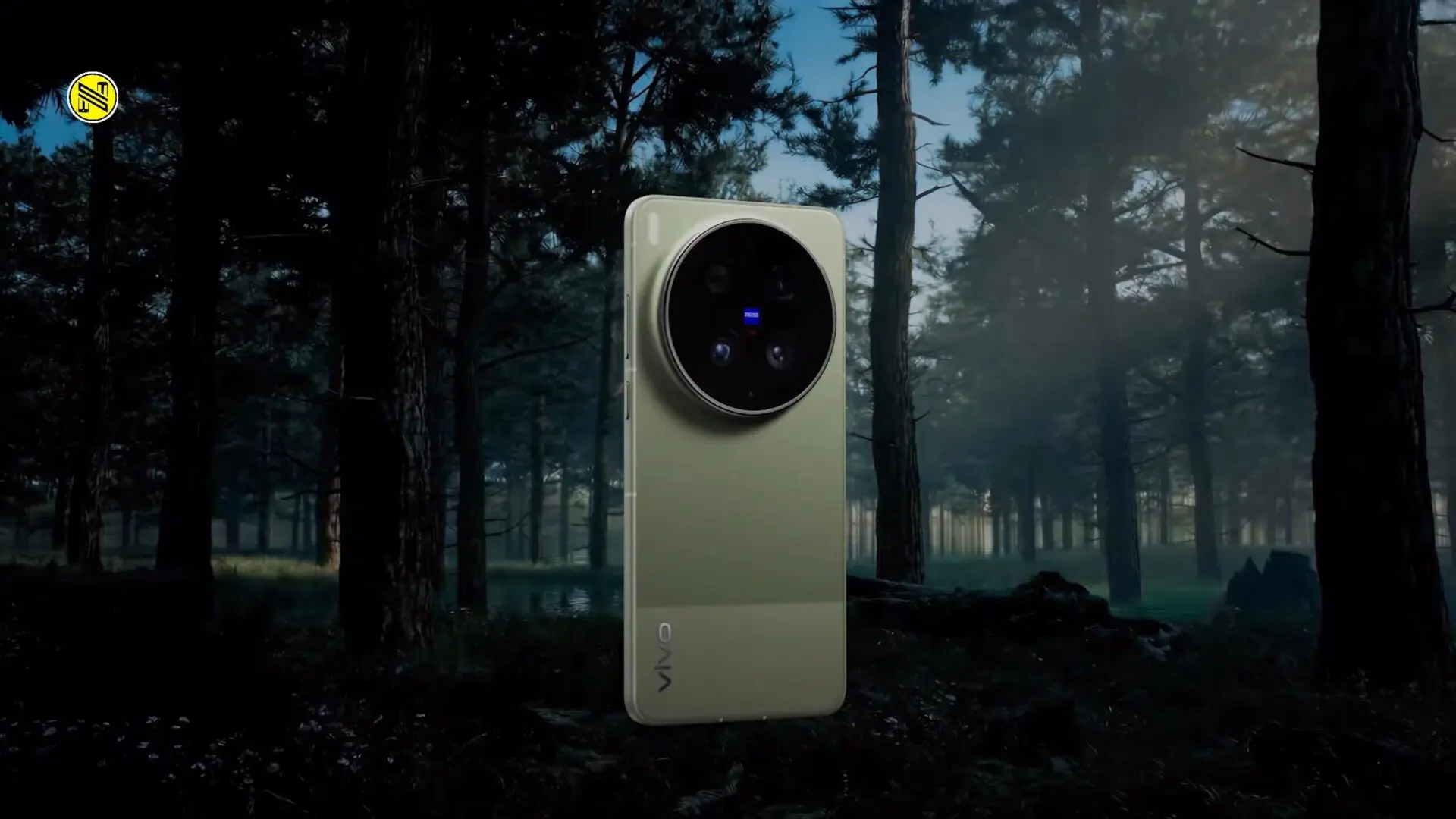 vivo-x300-ultra-green-back-forest-hero