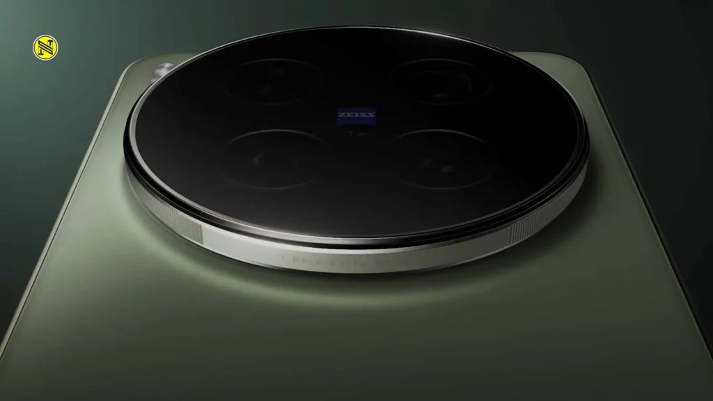 vivo-x300-ultra-zeiss-camera-module-closeup