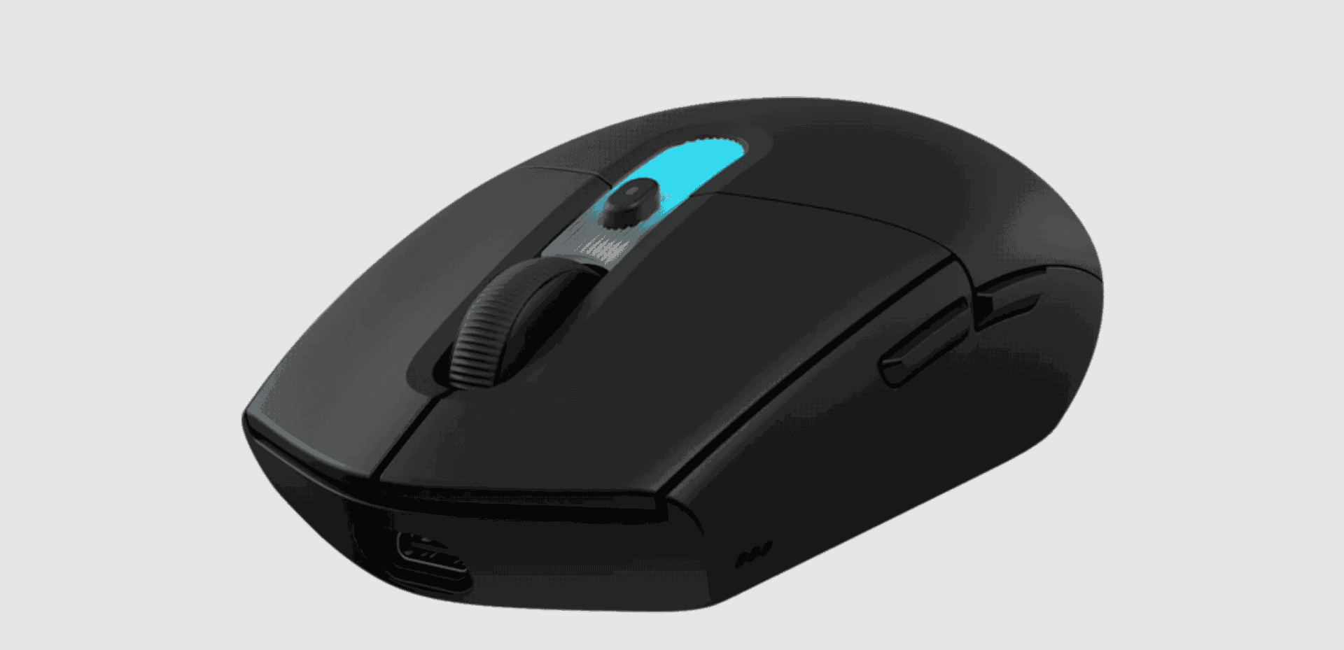 ロジクール G304 X SUPERLIGHTを斜め上から見た製品画像。前面のUSB-C充電端子とLIGHTSYNC RGB、左サイドの2ボタンが見える